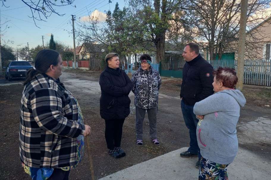 Денис Олейник посетил село Славное