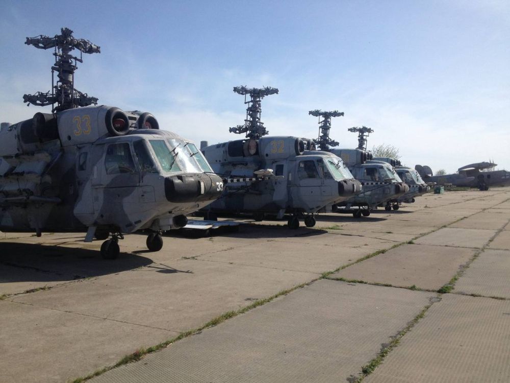 Всего на начало 2014 году в Крыму находилось 126 единиц авиационной техники Министерства Обороны Украины (84 самолета и 42 вертолета)