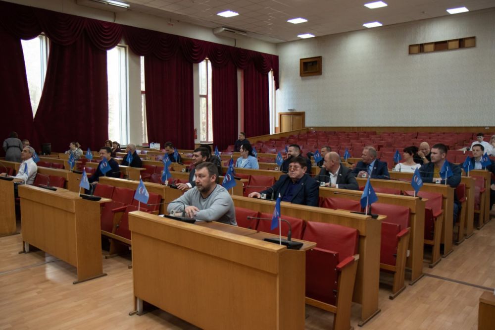 В ходе внеочередной сессии Симферопольского городского совета депутаты одобрили ряд решений: