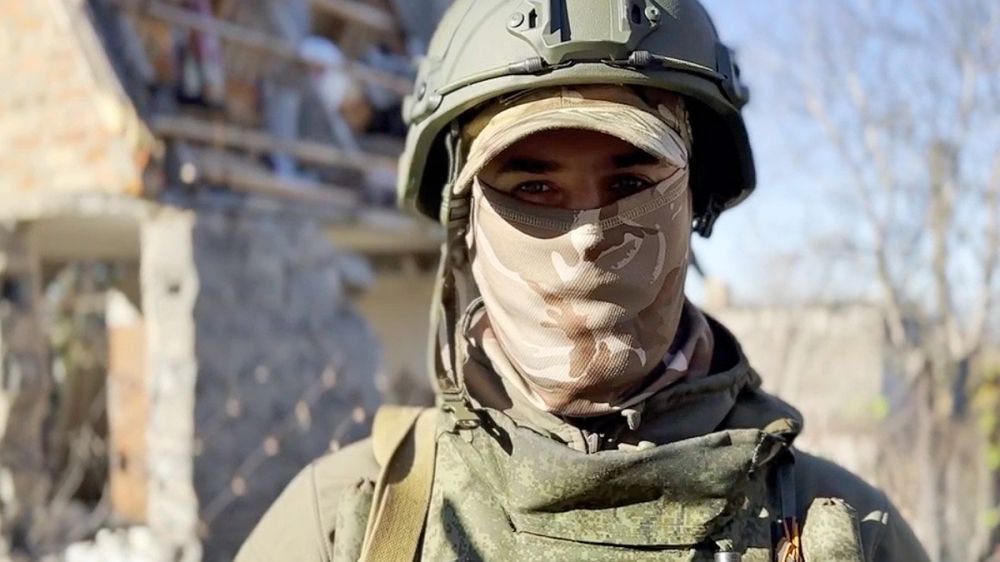 «Хочу, чтобы мои дети росли в нормальном мире»: добровольцы батальона «Крым» семьями идут бороться с нацизмом в зоне спецоперации