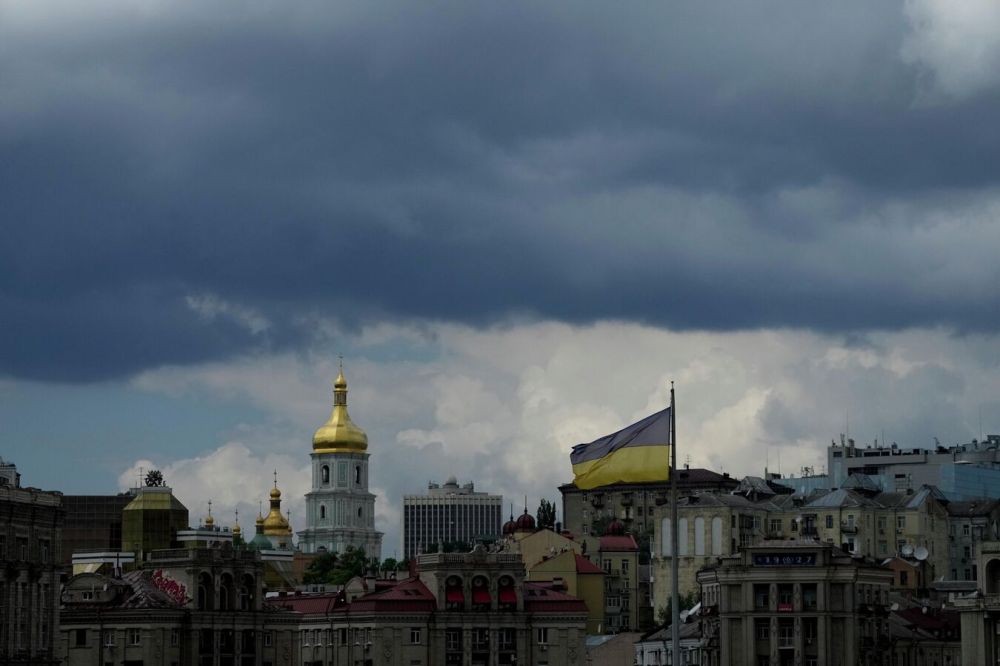 Аксенов заявил, что конец конфликту положит только смена режима на Украине