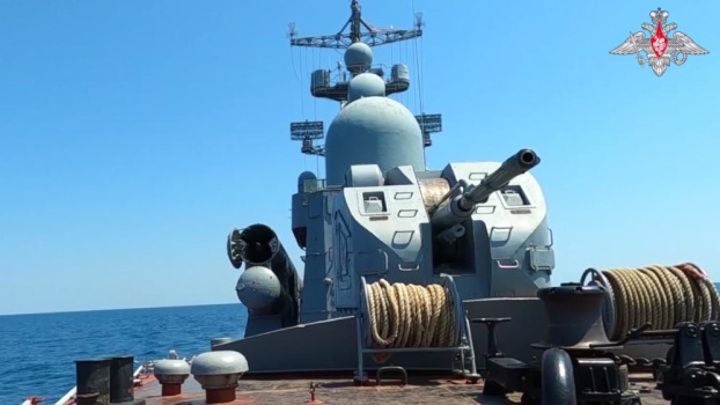 Направлявшийся в Крым украинский катер уничтожен в Черном море