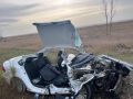 Иномарке снесло крышу: в жутком ДТП в Крыму погибли два человека
