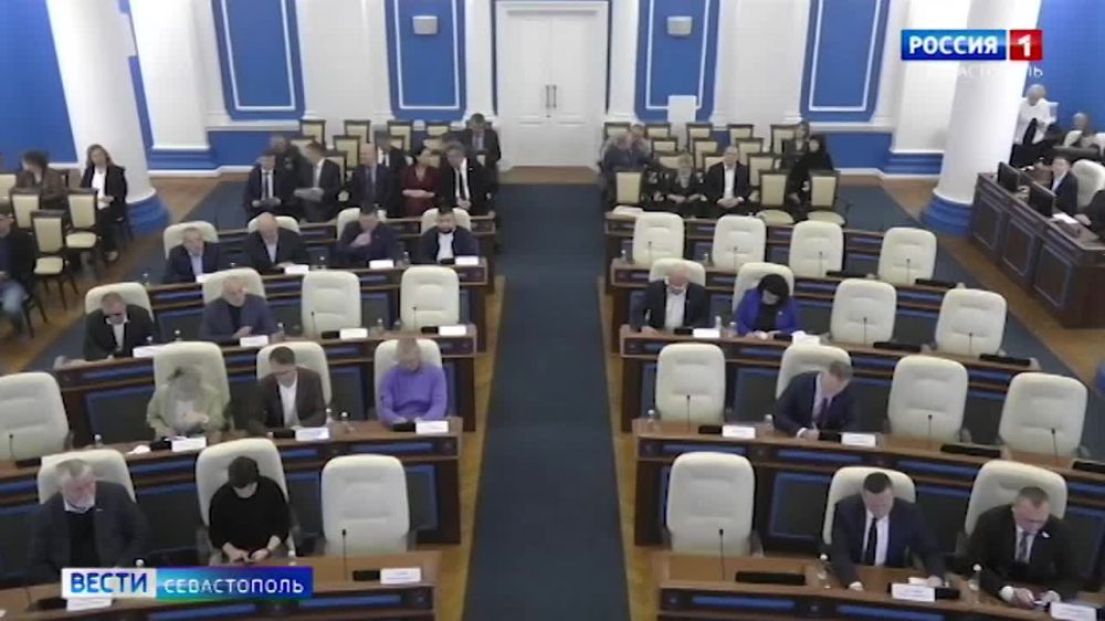 Сегодня Законодательное Собрание Севастополя утвердило дефицитный бюджет города на следующий год. Расходы в нём превышают...