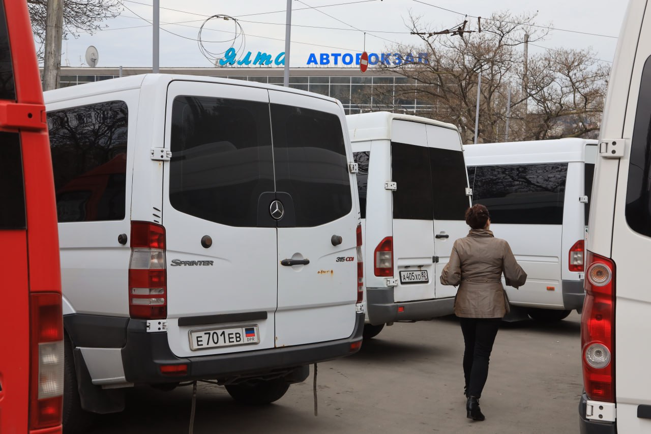 Летом на всех маршрутах в Ялте увеличат количество транспорта, — глава  города - Лента новостей Крыма