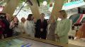 Министр здравоохранения РФ Михаил Мурашко посетил региональные экспозиции в День здоровья на выставке-форуме «Россия» на ВДНХ