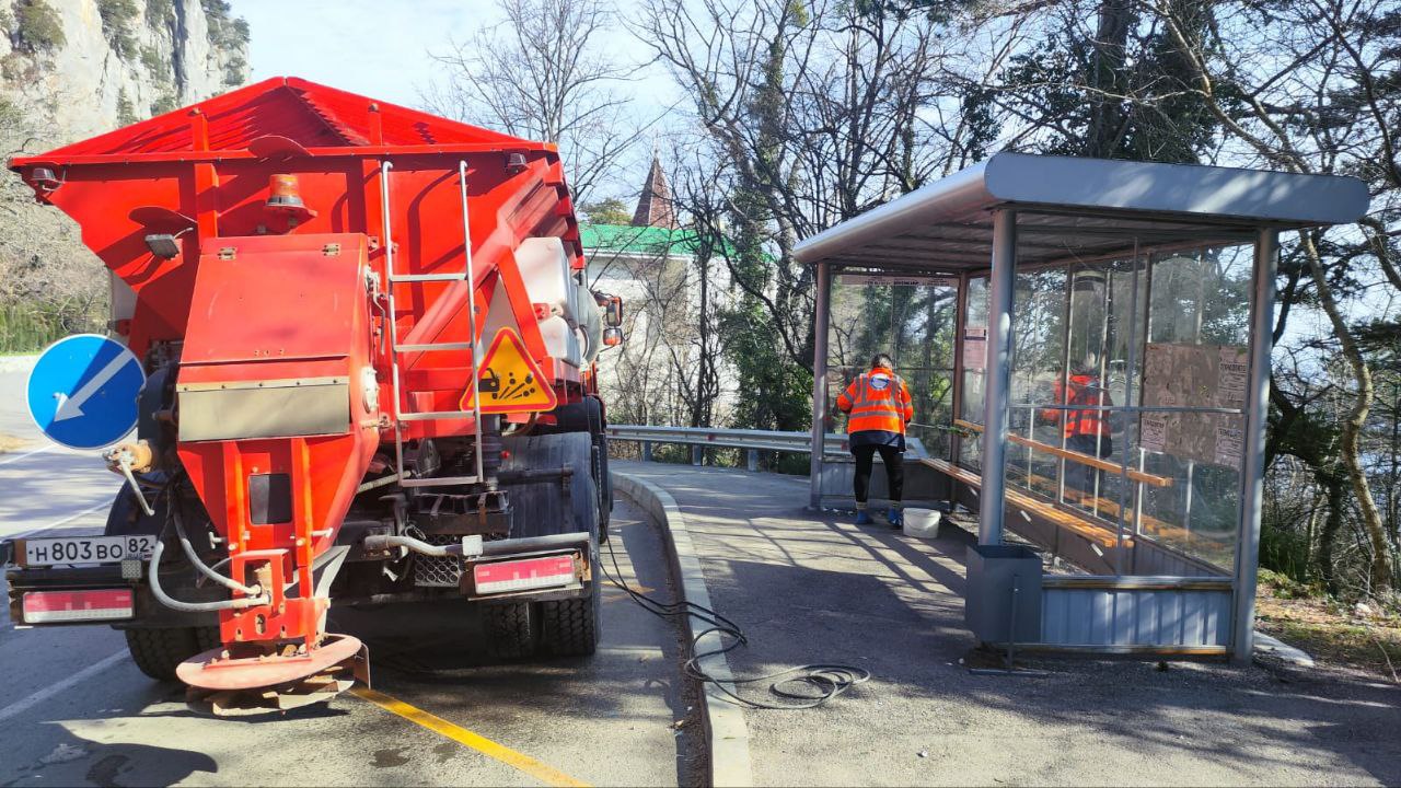 Доброе утро. Пока города в России соревнуются в том,у кого высота снежного  покрова выше, и ликвидируя последствия 