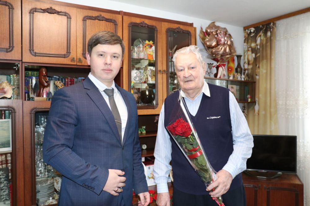 ������� 97-����� ��������� ������� ������� ������������� �����, �������� ������������� �������� � ���������� ���� ���������� ����������