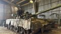 «Железки не люди, но и их приходится лечить»: как в Крыму ремонтируют танки из зоны СВО