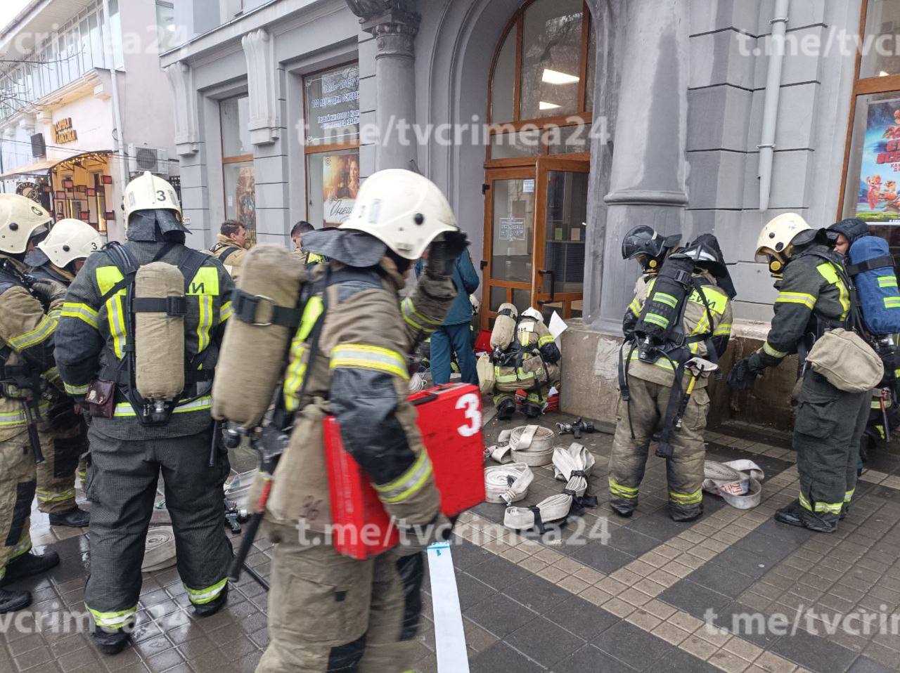 В кинотеатре в центре Симферополя сотрудники МЧС проводят учения - Лента  новостей Крыма