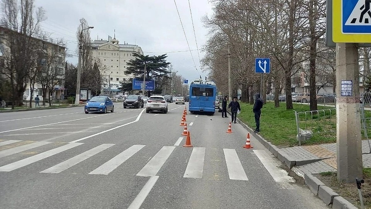 В Севастополе избавились от «проклятой зебры», где троллейбус насмерть сбил  27-летнего мужчину - Лента новостей Крыма