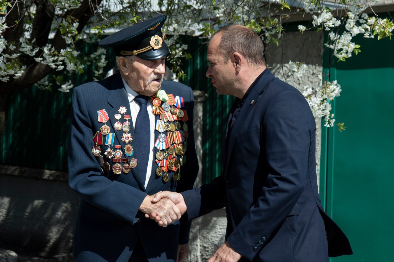 Жителю Симферополя Михаилу Ивановичу Шевченко исполнилось 97 лет - Лента  новостей Крыма