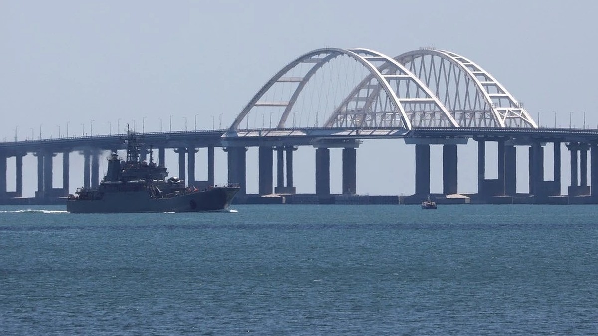 Глубина крымского моста