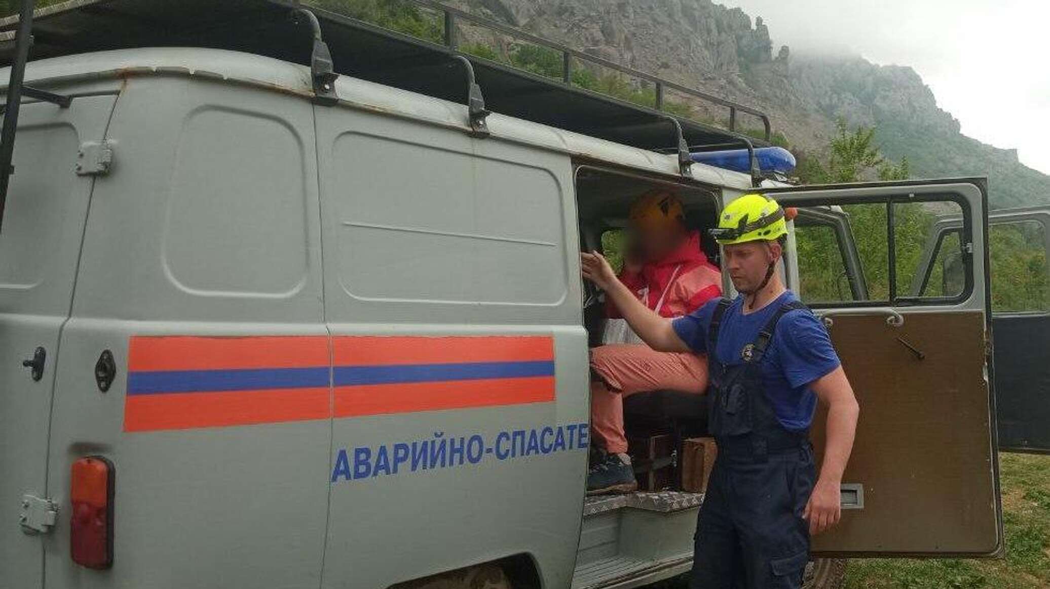 В Алуште мужчина упал со склона на камни и получил множественные травмы -  Лента новостей Крыма