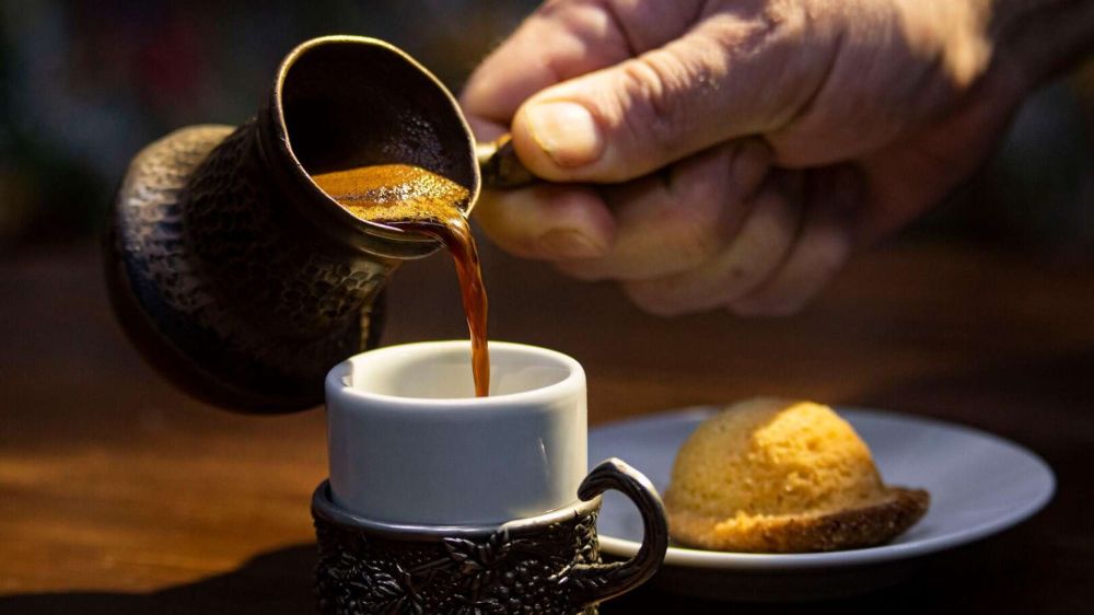 Резкого и масштабного роста цен на кофе в России в 2024 году не будет – Чантурия