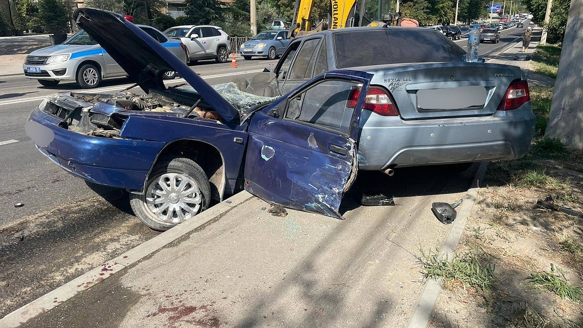 В Симферопольском районе «десятка» врезалась в Daewoo: пострадали оба  водителя - Лента новостей Крыма