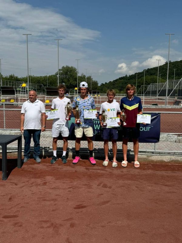  ,        2,            ITF World Tennis Tour Juniors J60 TSAKHADZOR GOLDS GYM CUP 3,   