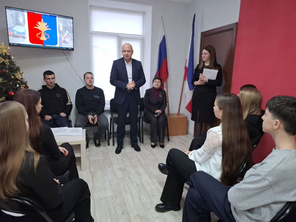 в Советском районе состоялось торжественное открытие молодежного центра – точки притяжения для всех молодежных движений района в Советском районе состоялось торжественное открытие молодежного центра – точки притяжения для всех молодежных движений района