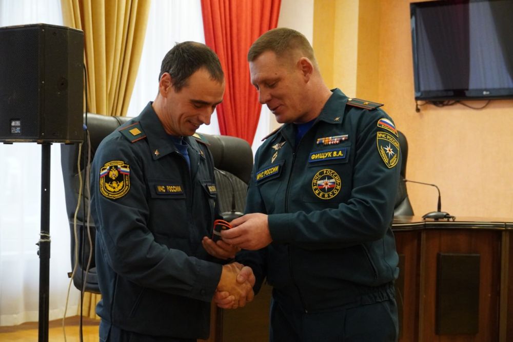         3 -                  