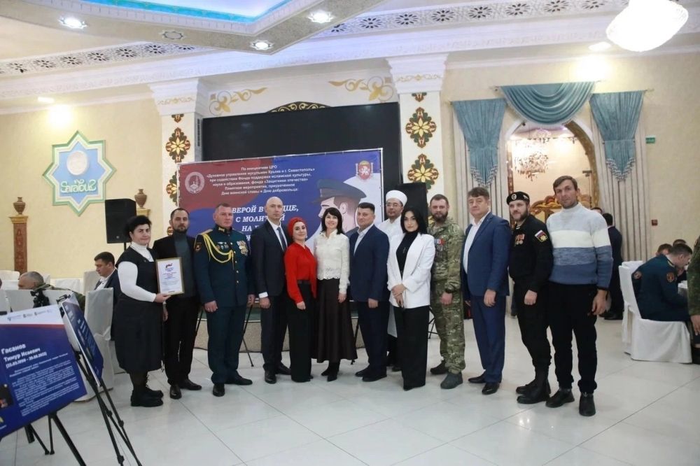Айкуи Арутюнян приняла участие в памятном мероприятии, приуроченном ко Дню воинской славы, Дню добровольца «С верой в сердце, с молитвой на устах приближаем победу!» Айкуи Арутюнян приняла участие в памятном мероприятии, приуроченном ко Дню воинской славы, Дню добровольца «С верой в сердце, с молитвой на устах приближаем победу!»