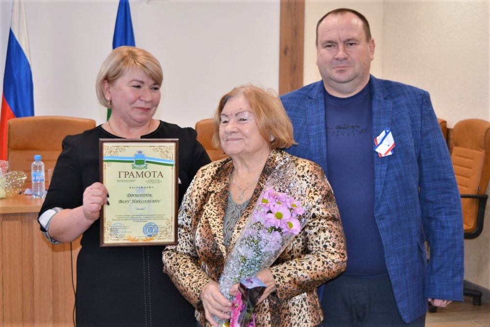 Прошло торжественное мероприятие, посвященное Дню Республики Крым Прошло торжественное мероприятие, посвященное Дню Республики Крым