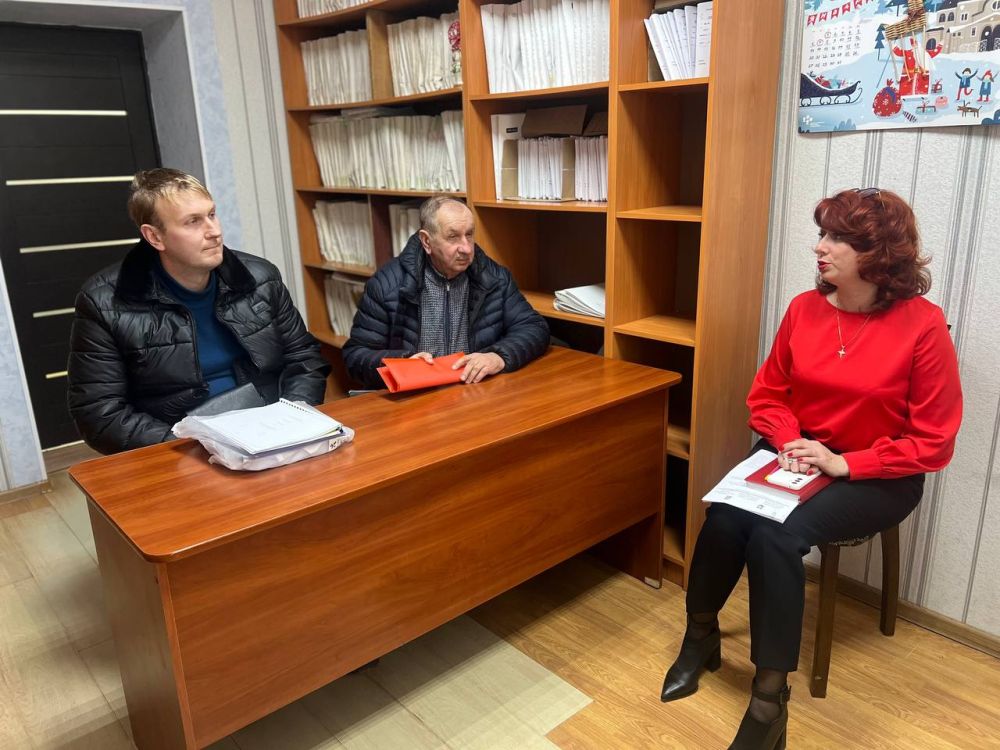На приём – с проблемами и предложениями На приём – с проблемами и предложениями