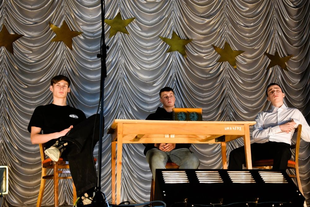 �������������� ������� �������������, ����������� � ������� ������� ���� ����������� ������������ ����� ��������� ��������