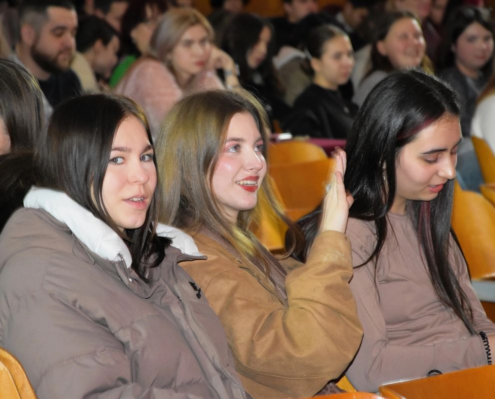 �������������� ������� �������������, ����������� � ������� ������� ���� ����������� ������������ ����� ��������� ��������