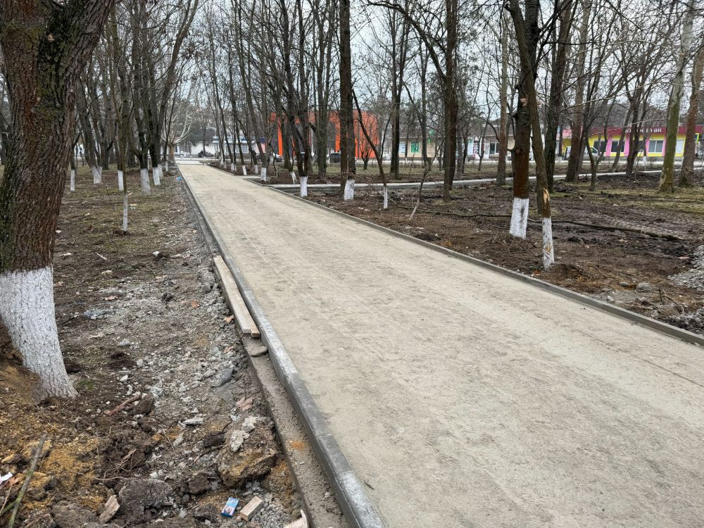 В поселке Нижнегорский идет благоустройство общественной территории В поселке Нижнегорский идет благоустройство общественной территории