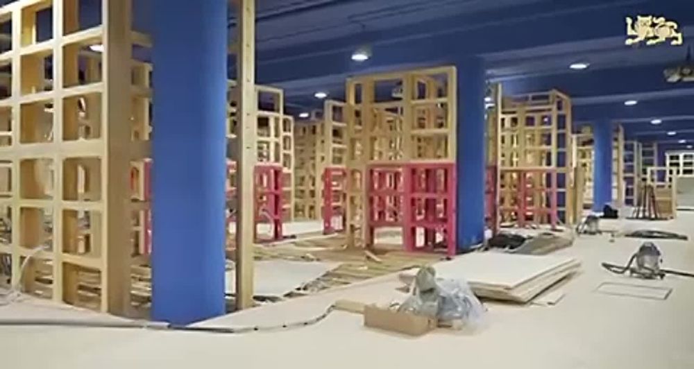  :        