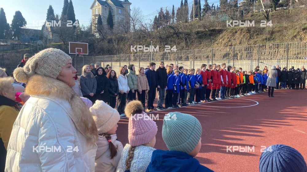 Спорткомплекс открыли в селе Малореченское в Алуште Спорткомплекс открыли в селе Малореченское в Алуште