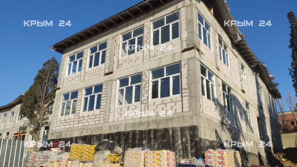 В Судаке завершают этап строительства детского сада на 140 мест В Судаке завершают этап строительства детского сада на 140 мест
