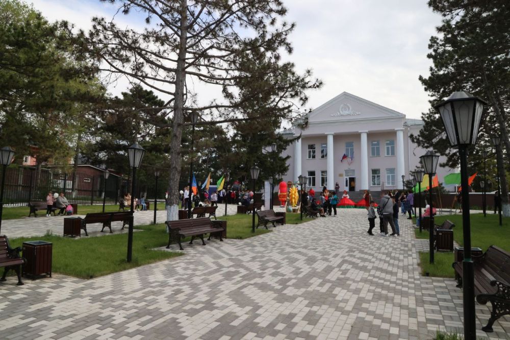 В Крыму отремонтируют и построят почти 100 домов культуры В Крыму отремонтируют и построят почти 100 домов культуры