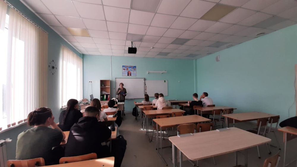    Ѡ           10      1    