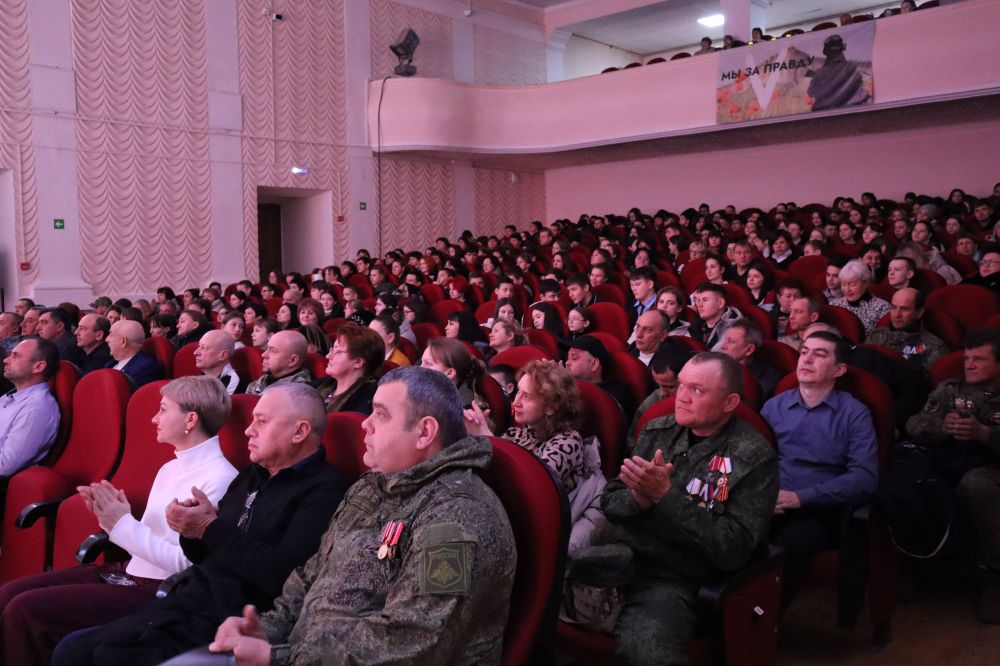 Торжественное мероприятие посвященное Дню защитника Отечества Торжественное мероприятие посвященное Дню защитника Отечества