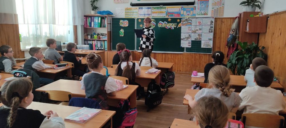 В библиотеках МКУК «Белогорская централизованная библиотечная система» прошли мероприятия, посвященные Дню защитника Отечества В библиотеках МКУК «Белогорская централизованная библиотечная система» прошли мероприятия, посвященные Дню защитника Отечества