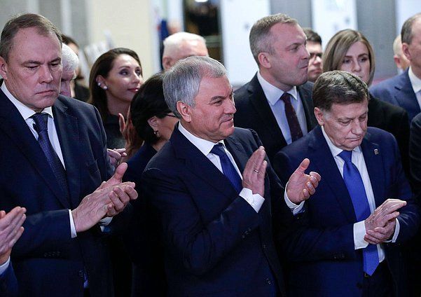 В Государственной Думе открылась выставка, посвященная 80-летию Ялтинской конференции В Государственной Думе открылась выставка, посвященная 80-летию Ялтинской конференции