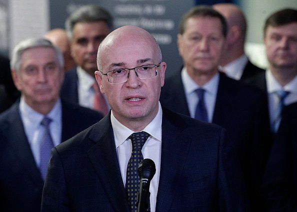 В Государственной Думе открылась выставка, посвященная 80-летию Ялтинской конференции В Государственной Думе открылась выставка, посвященная 80-летию Ялтинской конференции