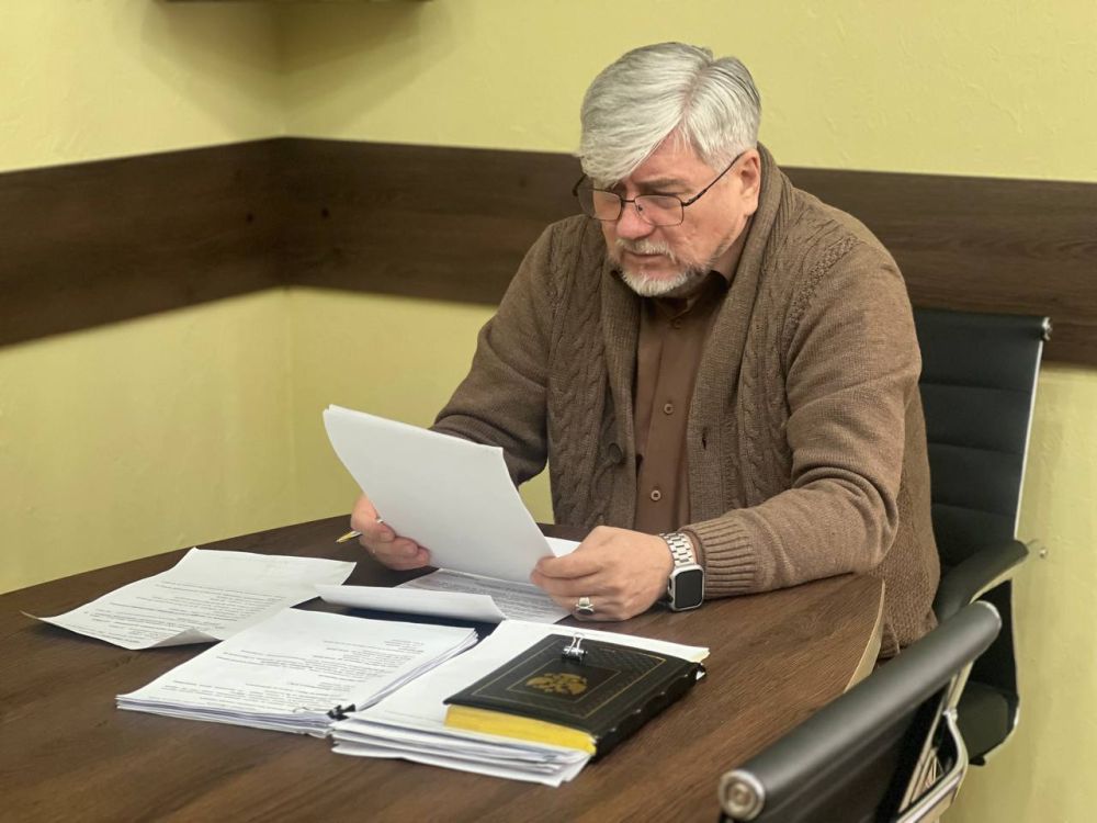 Игорь Ивин провёл рабочую встречу по вопросам жилищно-коммунального хозяйства Игорь Ивин провёл рабочую встречу по вопросам жилищно-коммунального хозяйства