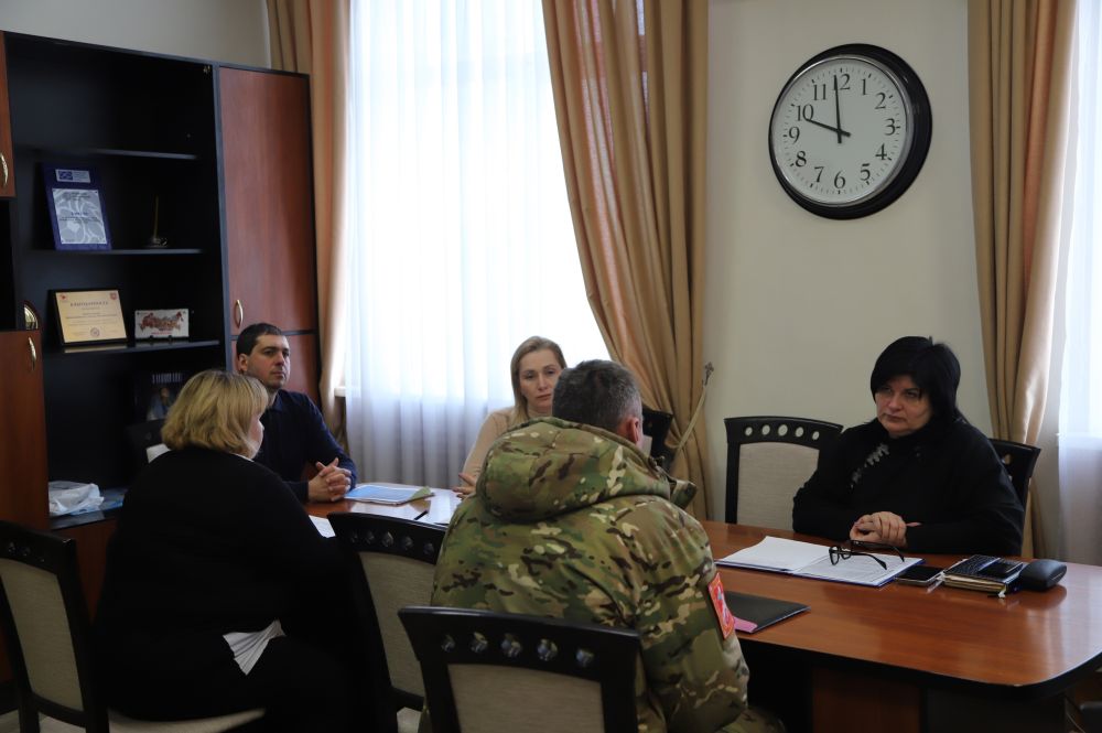 Состоялся прием граждан главой администрации Бахчисарайского района Анжеликой Ястребовой Состоялся прием граждан главой администрации Бахчисарайского района Анжеликой Ястребовой
