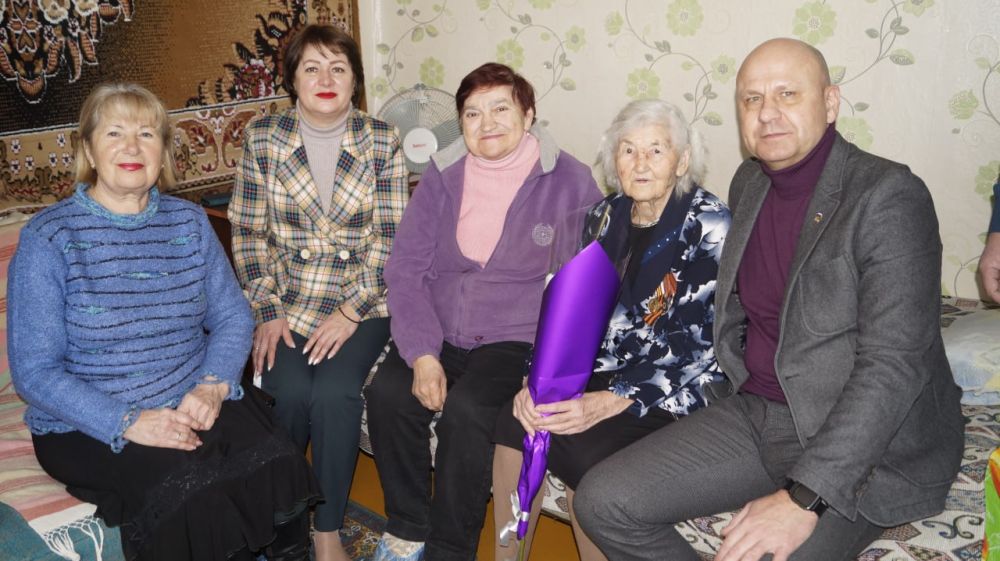   95    ,    ,     