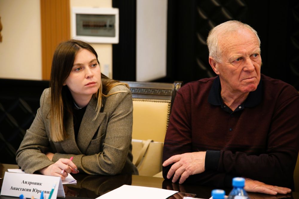 �������������� ��������� ����� �������� �������� ��� 8-� ������������ ������