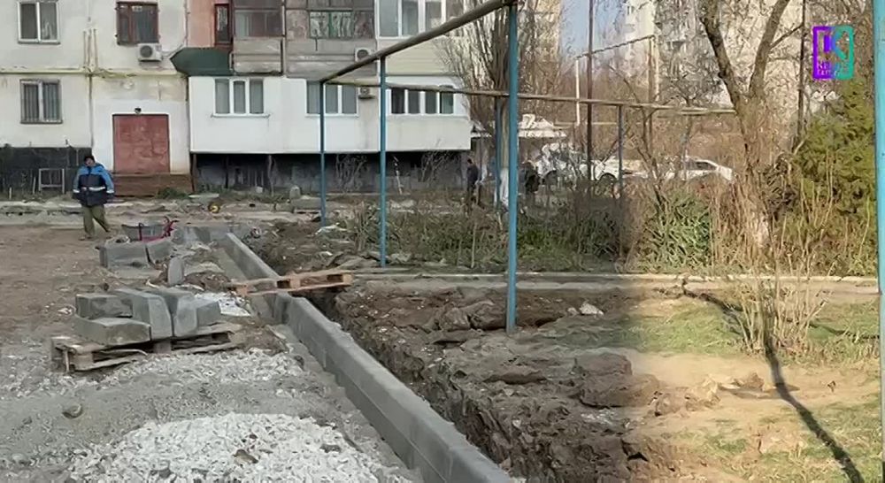  :      