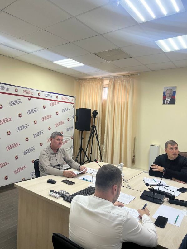 Под руководством заместителя Председателя Совета Министров Республики Крым Николая Воробьева состоялось еженедельное совещание в ГКУ РК «Инвестстрой»