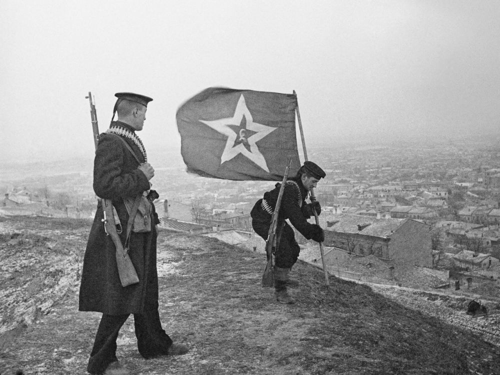 #_.  1941-
