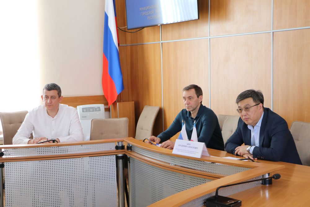 Феодосийский округ готовится к празднованию Дня Победы Феодосийский округ готовится к празднованию Дня Победы