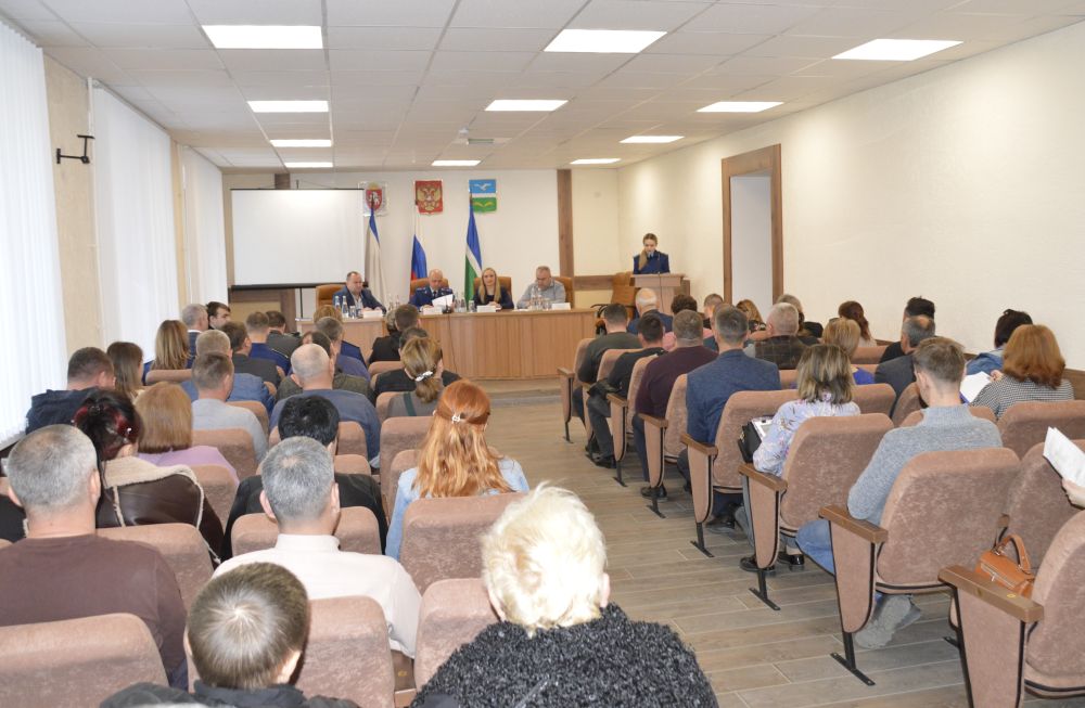 Обсуждены актуальные вопросы бизнеса Первомайского района Обсуждены актуальные вопросы бизнеса Первомайского района