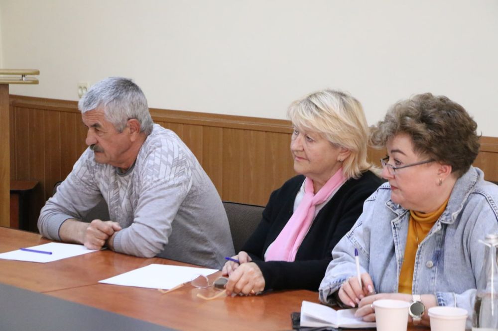 Ольга Урайкина: Вчера в малом зале администрации Бахчисарайского района состоялось рабочее совещание Общественного совета
