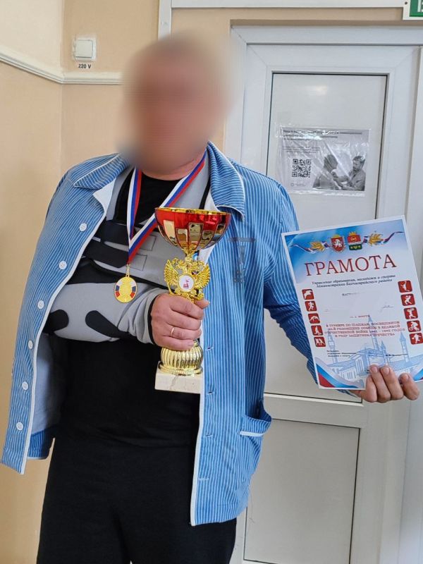 В Бахчисарае состоялся турнир по шашкам, посвященный 80-летию Победы в Великой Отечественной войне и Году Защитника Отечества