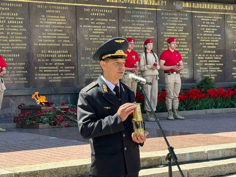 Огонь Победы доставили в Севастополь